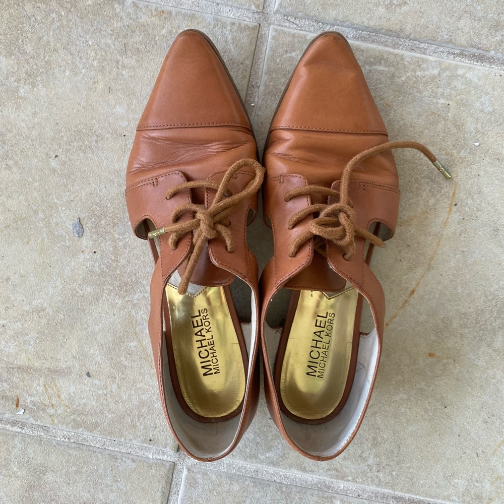 Michael Kors leather flats